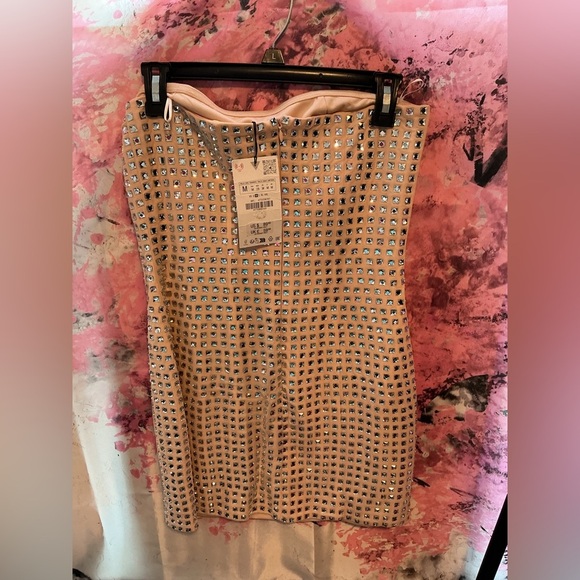 Spring 🌺 VALENTINES DAY 💕 NWT ZARA SHIMMER DRESS SIZE M

🚨FIRM PRICE NO DISCOUNT - Picture 5 of 15